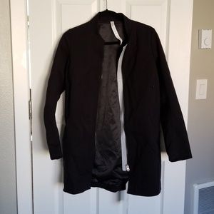NWT Lululemon Carry-All Coat, Black, size 4
